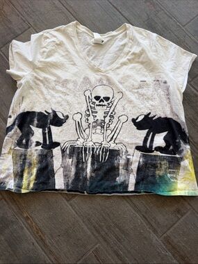 Disney White V-Neck Tee with Black Skeleton and Animal Silhouettes